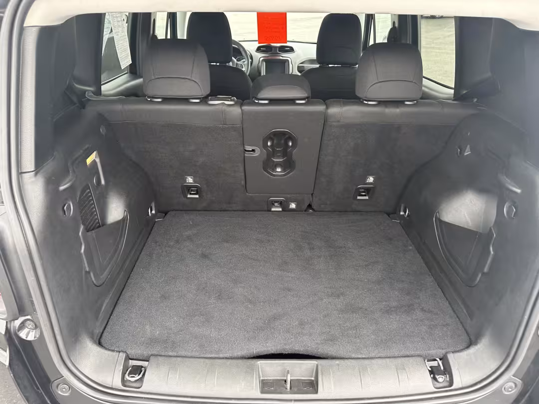 2020 Jeep Renegade - ZACNJBBB7LPL73657 - Image #12